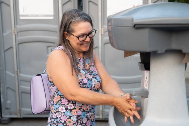 Portable Toilet Options We Offer in Pearl City, HI